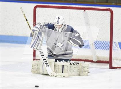 Thumbnail 2 in Hall/Southington vs. WMRP [Wethersfield/Middletown/Rocky Hill/Plainville] (CIAC DIII Semifinal) photogallery.