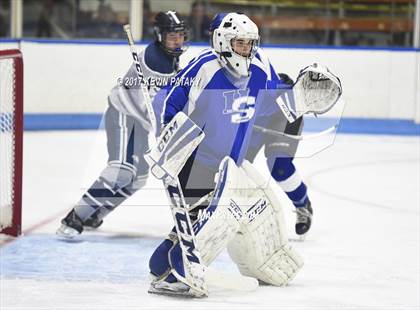 Thumbnail 2 in Hall/Southington vs. WMRP [Wethersfield/Middletown/Rocky Hill/Plainville] (CIAC DIII Semifinal) photogallery.