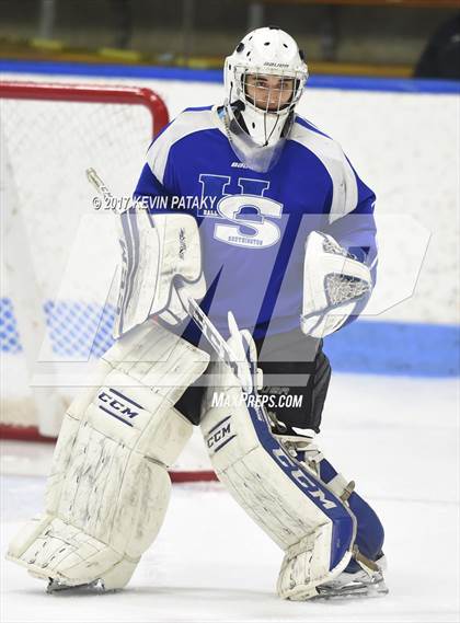 Thumbnail 3 in Hall/Southington vs. WMRP [Wethersfield/Middletown/Rocky Hill/Plainville] (CIAC DIII Semifinal) photogallery.