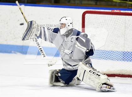Thumbnail 1 in Hall/Southington vs. WMRP [Wethersfield/Middletown/Rocky Hill/Plainville] (CIAC DIII Semifinal) photogallery.