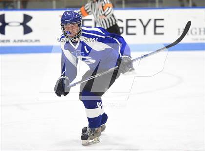 Thumbnail 3 in Hall/Southington vs. WMRP [Wethersfield/Middletown/Rocky Hill/Plainville] (CIAC DIII Semifinal) photogallery.