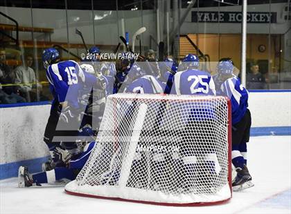 Thumbnail 1 in Hall/Southington vs. WMRP [Wethersfield/Middletown/Rocky Hill/Plainville] (CIAC DIII Semifinal) photogallery.