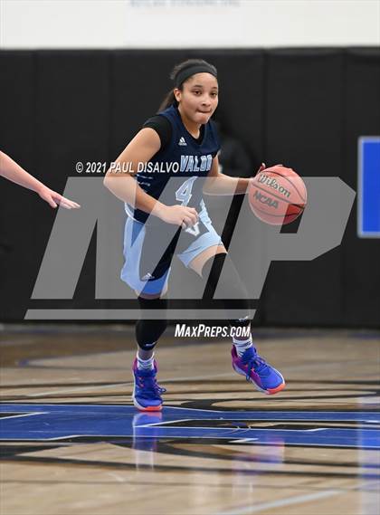 Thumbnail 2 in Valor Christian @ Highlands Ranch photogallery.