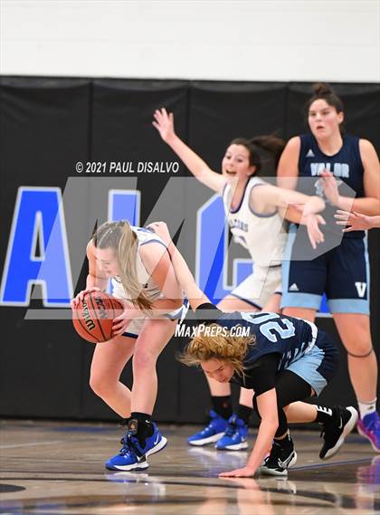 Thumbnail 2 in Valor Christian @ Highlands Ranch photogallery.