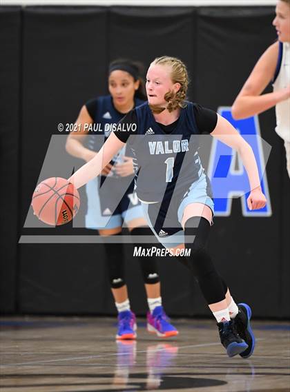 Thumbnail 2 in Valor Christian @ Highlands Ranch photogallery.