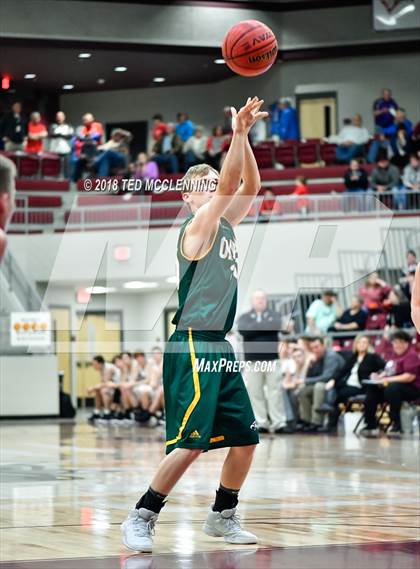 Thumbnail 3 in Kirby vs. Omaha (AAA 1A 2nd Round Playoff) photogallery.
