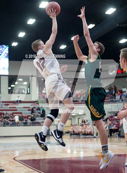 Thumbnail 2 in Kirby vs. Omaha (AAA 1A 2nd Round Playoff) photogallery.