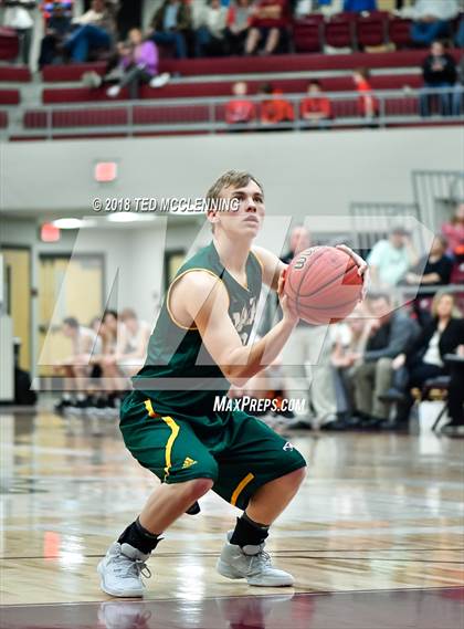 Thumbnail 1 in Kirby vs. Omaha (AAA 1A 2nd Round Playoff) photogallery.