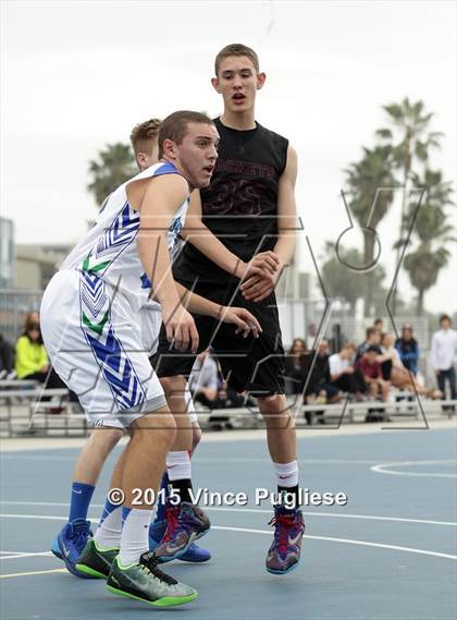 Thumbnail 3 in Pacifica Christian vs. Albert Einstein Academy (Western Outdoor Classic-Venice Beach) photogallery.