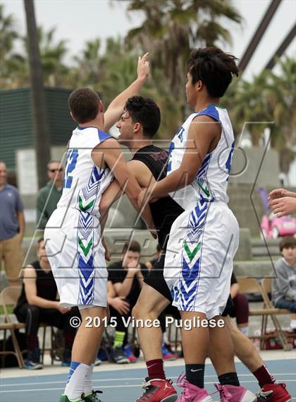 Thumbnail 1 in Pacifica Christian vs. Albert Einstein Academy (Western Outdoor Classic-Venice Beach) photogallery.