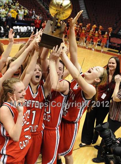 Thumbnail 3 in Peoria vs. Seton Catholic (AIA D2 Final) photogallery.