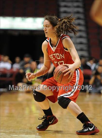 Thumbnail 2 in Peoria vs. Seton Catholic (AIA D2 Final) photogallery.