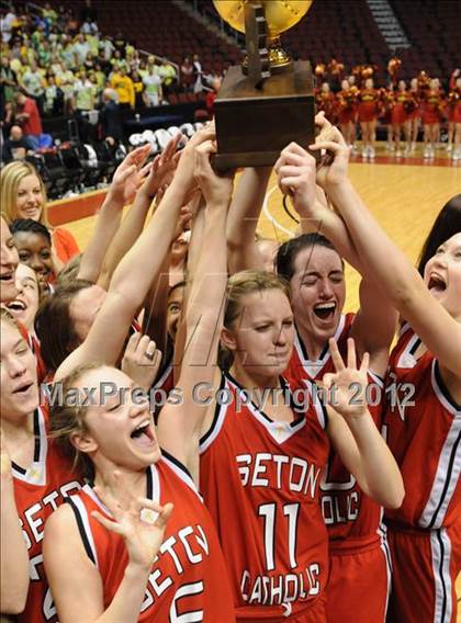 Thumbnail 3 in Peoria vs. Seton Catholic (AIA D2 Final) photogallery.