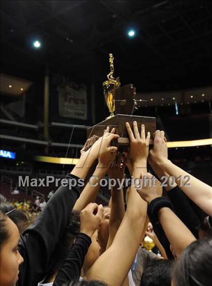 Thumbnail 3 in Peoria vs. Seton Catholic (AIA D2 Final) photogallery.