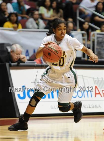 Thumbnail 1 in Peoria vs. Seton Catholic (AIA D2 Final) photogallery.