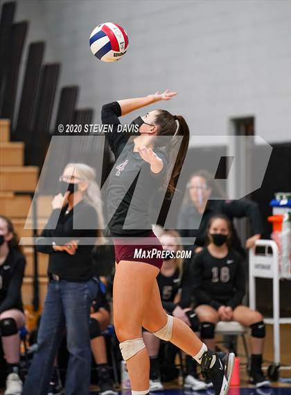 Thumbnail 3 in Notre Dame Prep vs. Salpointe Catholic (AIA 4A Final) photogallery.