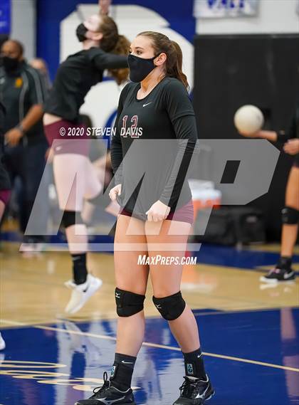 Thumbnail 2 in Notre Dame Prep vs. Salpointe Catholic (AIA 4A Final) photogallery.