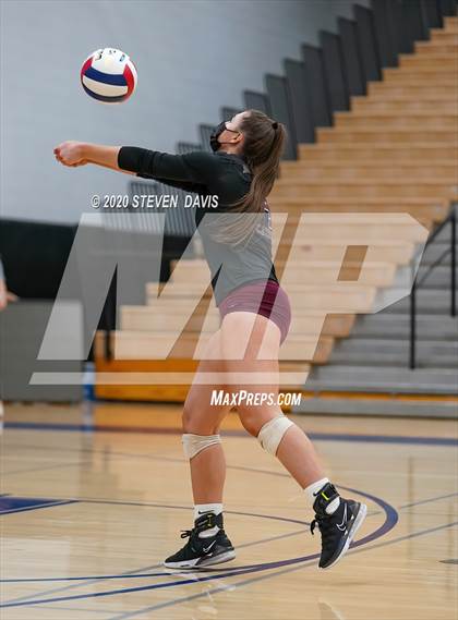 Thumbnail 3 in Notre Dame Prep vs. Salpointe Catholic (AIA 4A Final) photogallery.