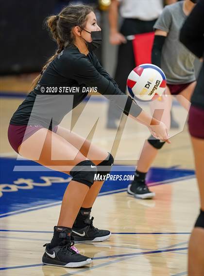 Thumbnail 3 in Notre Dame Prep vs. Salpointe Catholic (AIA 4A Final) photogallery.