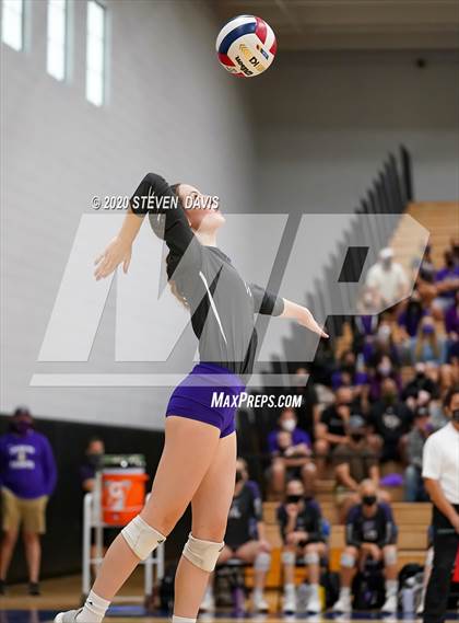 Thumbnail 3 in Notre Dame Prep vs. Salpointe Catholic (AIA 4A Final) photogallery.