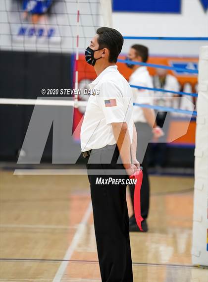 Thumbnail 2 in Notre Dame Prep vs. Salpointe Catholic (AIA 4A Final) photogallery.