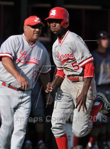 Thumbnail 2 in JSerra Catholic vs. Lakewood (Boras Classic - South Bracket) photogallery.