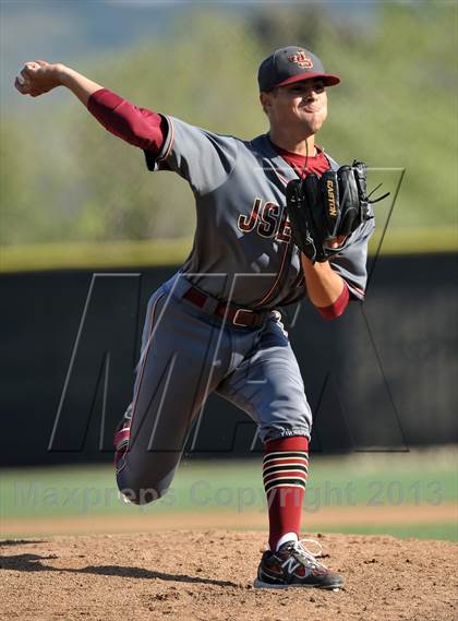 Thumbnail 2 in JSerra Catholic vs. Lakewood (Boras Classic - South Bracket) photogallery.