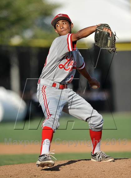 Thumbnail 3 in JSerra Catholic vs. Lakewood (Boras Classic - South Bracket) photogallery.