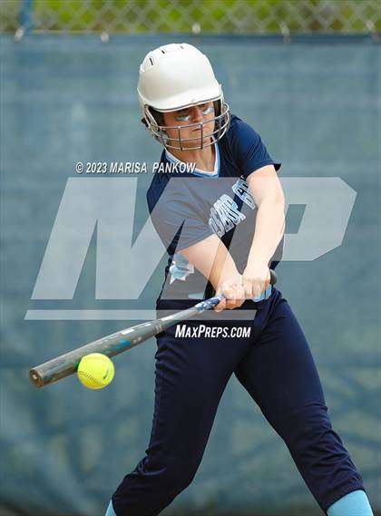 Thumbnail 1 in Bishop Grimes vs Jordan Elbridge photogallery.