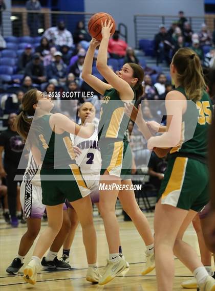 Thumbnail 3 in Madison Plains vs Africentric Early College (OHSAA D5 District Final) photogallery.