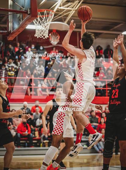 Thumbnail 1 in Borger @ Perryton photogallery.