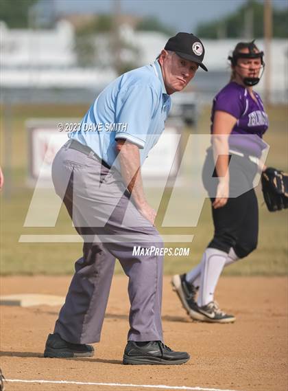 Thumbnail 2 in Kee vs Western Dubuque (West Delaware Invitational) photogallery.