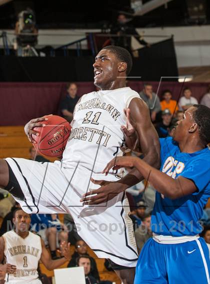 Thumbnail 3 in Neumann-Goretti vs. Orlando Christian Prep (Spalding Hoophall Classic) photogallery.