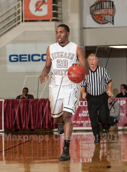 Thumbnail 3 in Neumann-Goretti vs. Orlando Christian Prep (Spalding Hoophall Classic) photogallery.