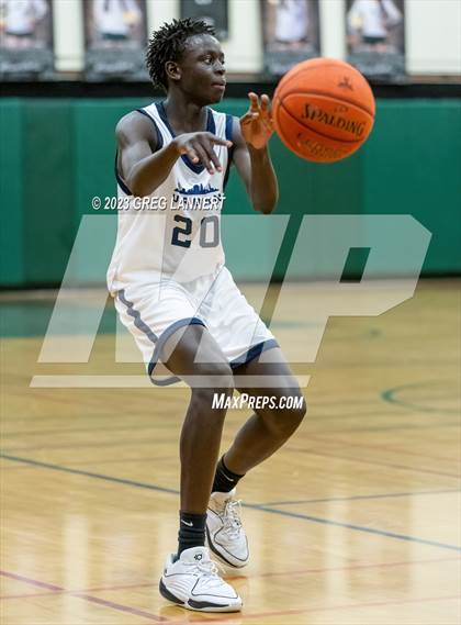 Thumbnail 2 in Urban vs. Cardinal Newman (Brett Callan Tournament) photogallery.