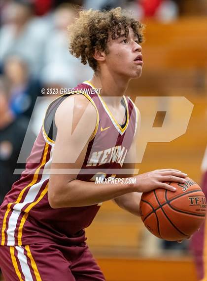 Thumbnail 2 in Urban vs. Cardinal Newman (Brett Callan Tournament) photogallery.
