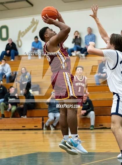 Thumbnail 1 in Urban vs. Cardinal Newman (Brett Callan Tournament) photogallery.