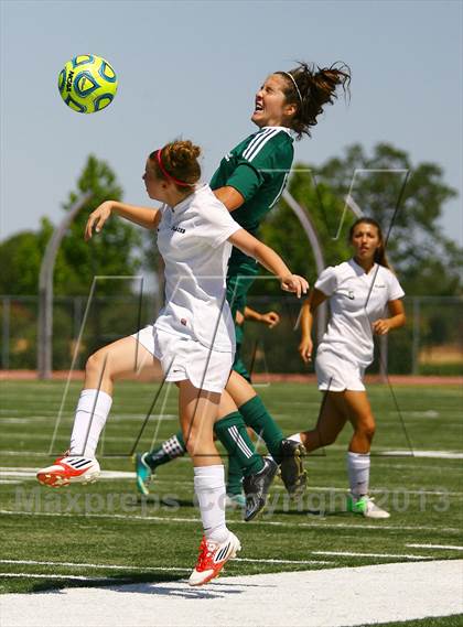 Thumbnail 3 in Placer vs. Colfax (CIF SJS D4 Final) photogallery.