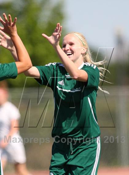 Thumbnail 2 in Placer vs. Colfax (CIF SJS D4 Final) photogallery.