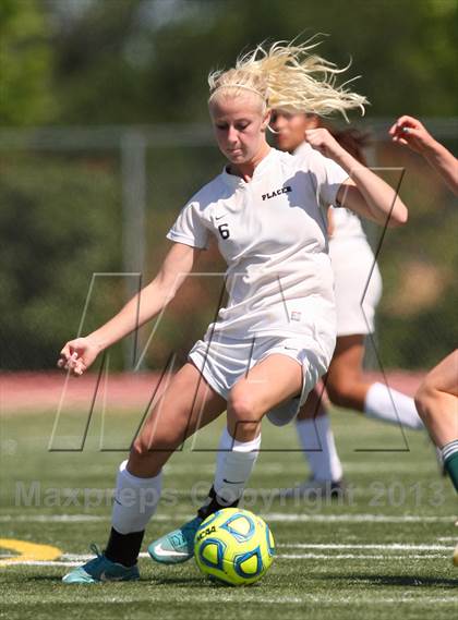 Thumbnail 3 in Placer vs. Colfax (CIF SJS D4 Final) photogallery.