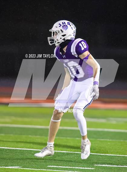 Thumbnail 3 in Jacksboro vs Callisburg (UIL 3A Bi-district playoff) photogallery.