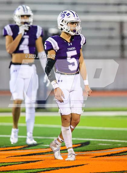 Thumbnail 2 in Jacksboro vs Callisburg (UIL 3A Bi-district playoff) photogallery.