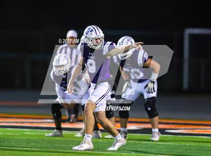 Thumbnail 1 in Jacksboro vs Callisburg (UIL 3A Bi-district playoff) photogallery.