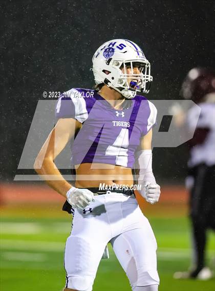 Thumbnail 2 in Jacksboro vs Callisburg (UIL 3A Bi-district playoff) photogallery.