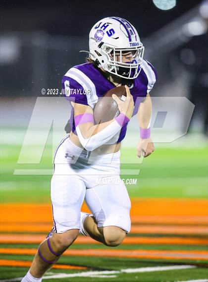 Thumbnail 2 in Jacksboro vs Callisburg (UIL 3A Bi-district playoff) photogallery.