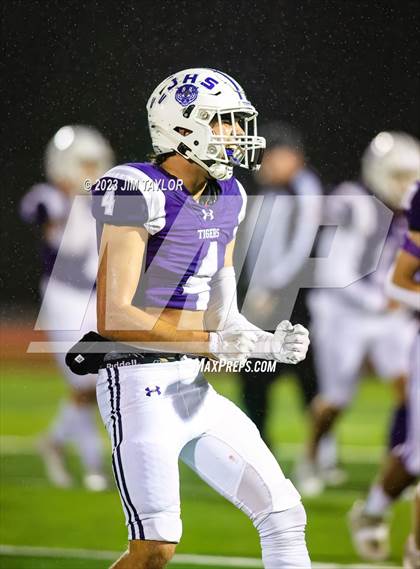 Thumbnail 3 in Jacksboro vs Callisburg (UIL 3A Bi-district playoff) photogallery.