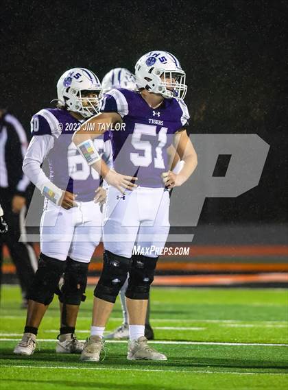 Thumbnail 3 in Jacksboro vs Callisburg (UIL 3A Bi-district playoff) photogallery.