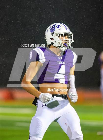 Thumbnail 1 in Jacksboro vs Callisburg (UIL 3A Bi-district playoff) photogallery.