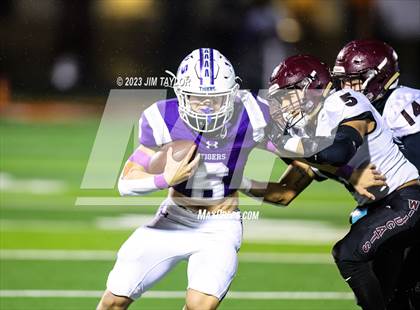 Thumbnail 2 in Jacksboro vs Callisburg (UIL 3A Bi-district playoff) photogallery.