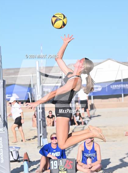 Thumbnail 3 in O'Connor vs. Queen Creek (AIA DI Pairs Semifinal) photogallery.